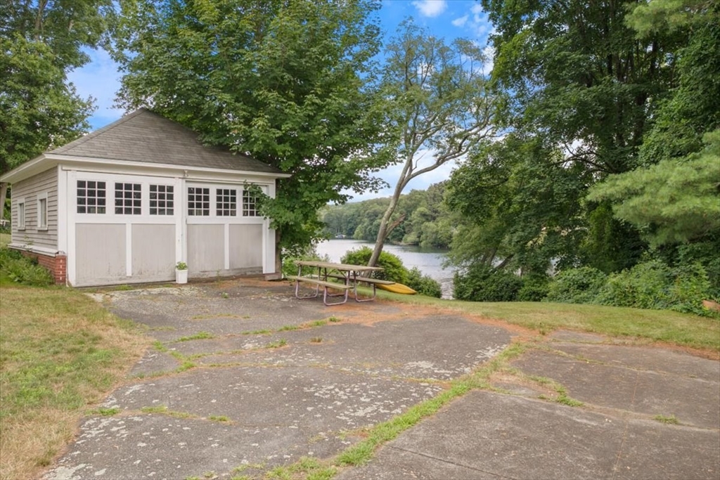 29 Saltonstall Rd Property Photo 12