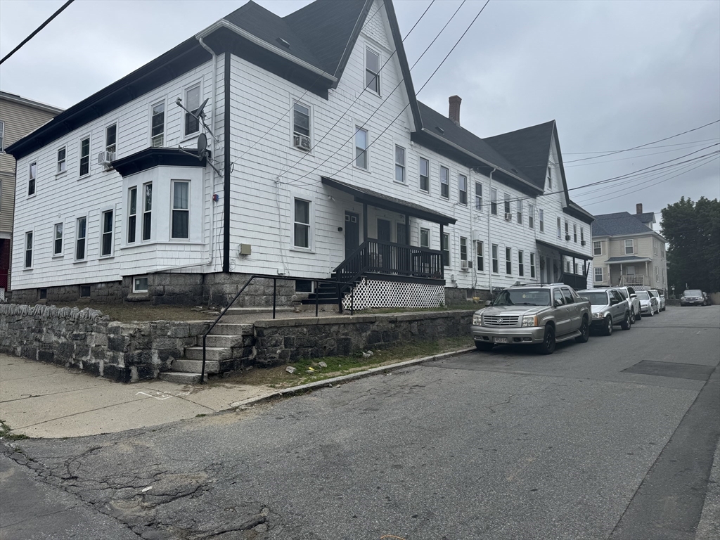 2-14 Lansdowne Ct