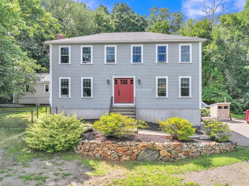 209 Mendon St Property Photo 1