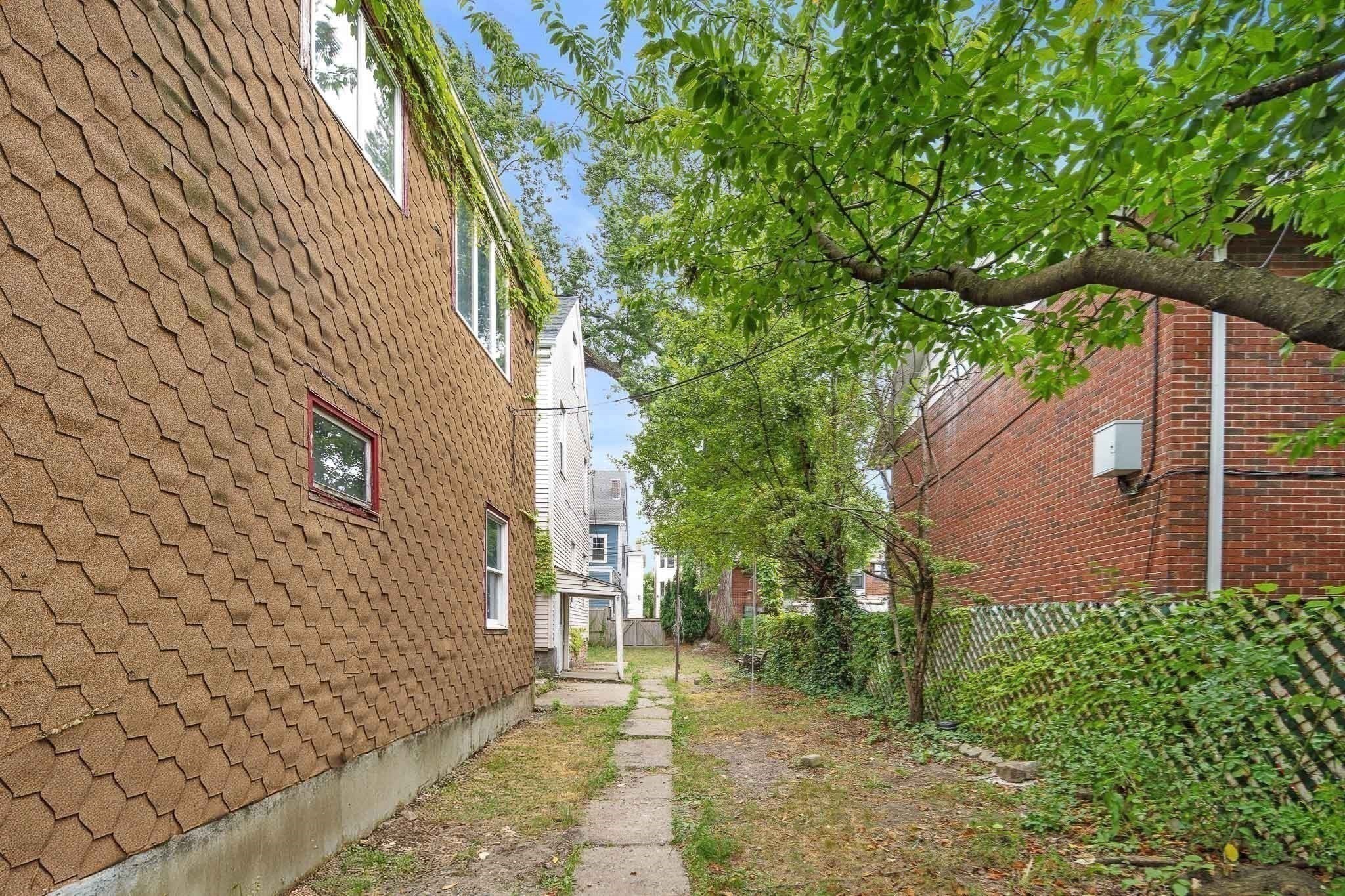 1 Washington Place Property Photo 11
