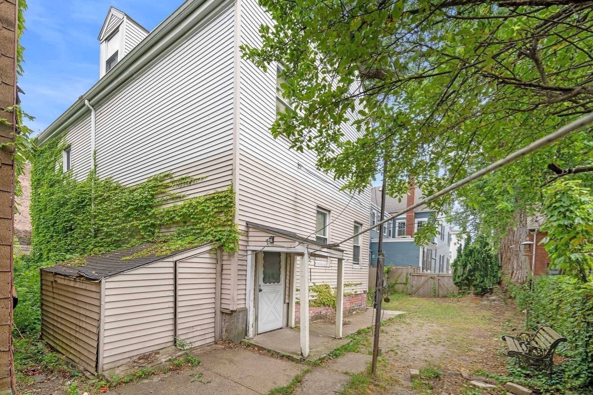 1 Washington Place Property Photo 12