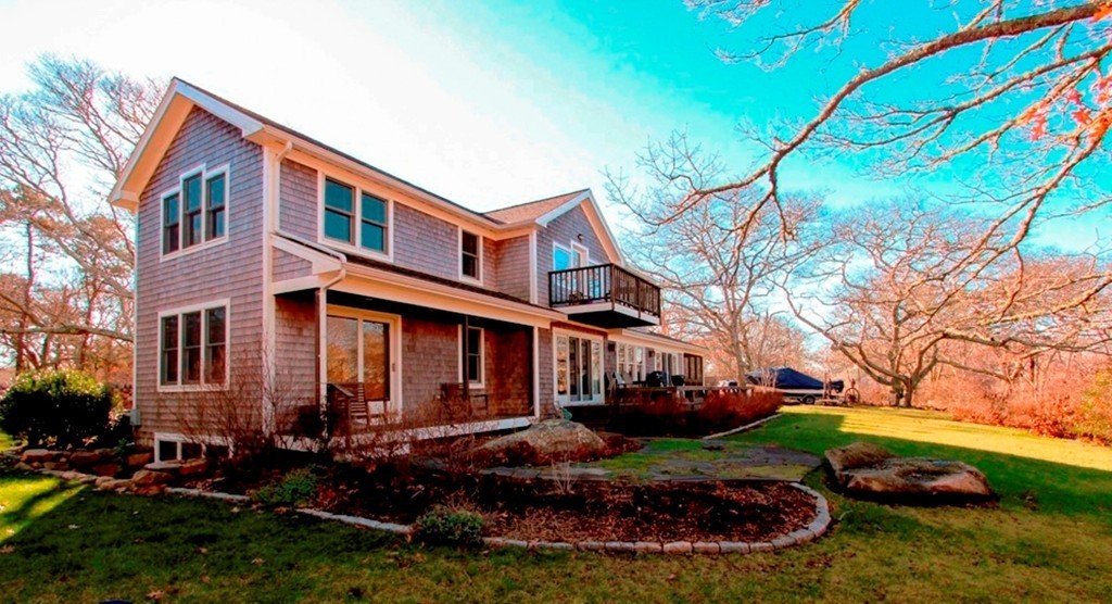 27 Beach Plum Ln Property Photo 1