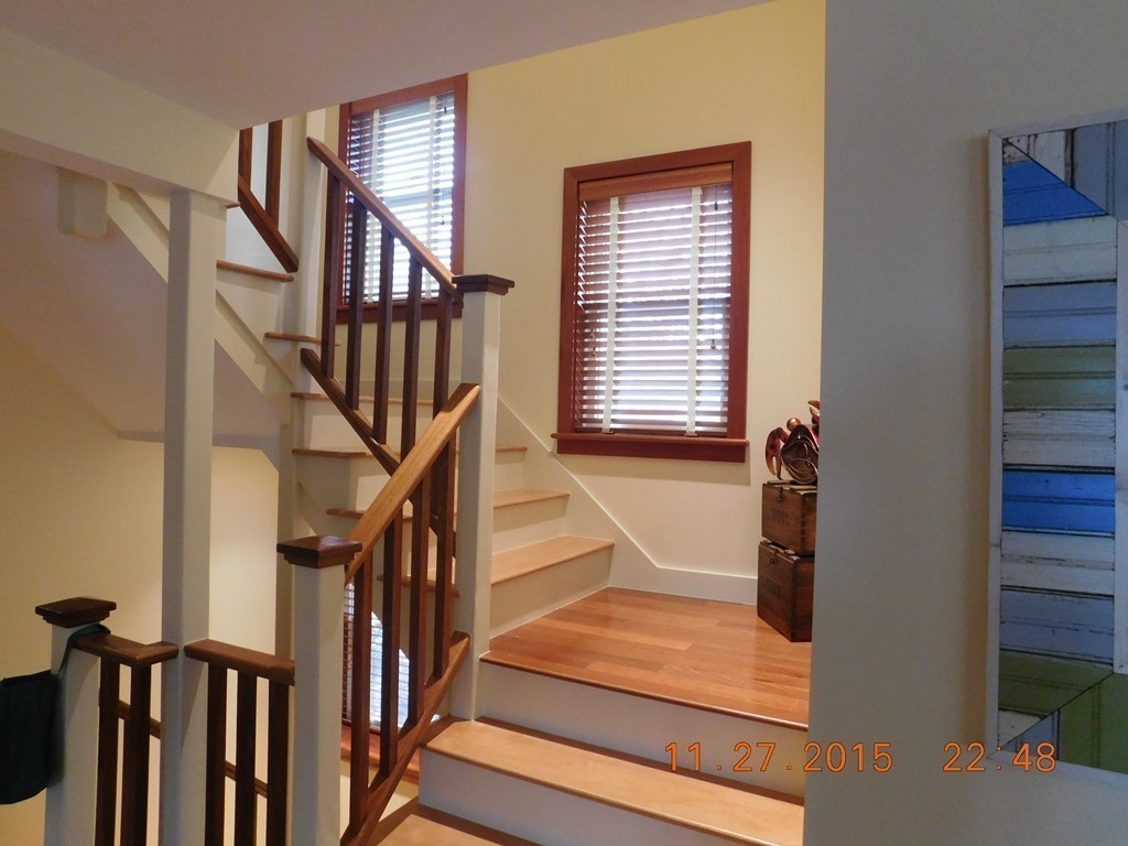 27 Beach Plum Ln Property Photo 8