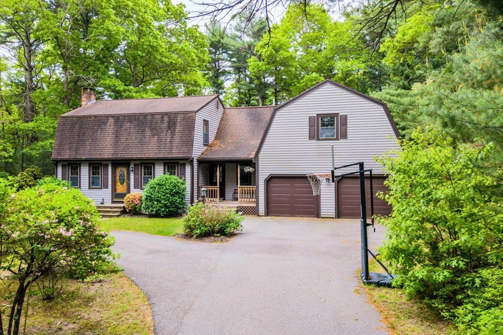 128 High St Property Photo 1