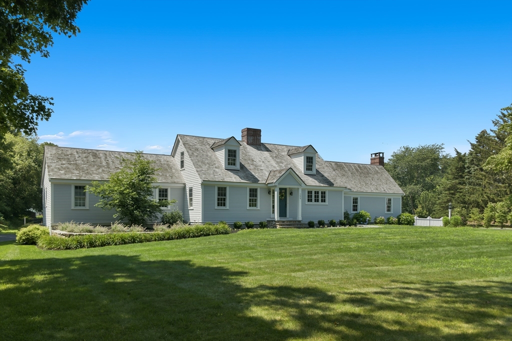 135 Free St Property Photo 1
