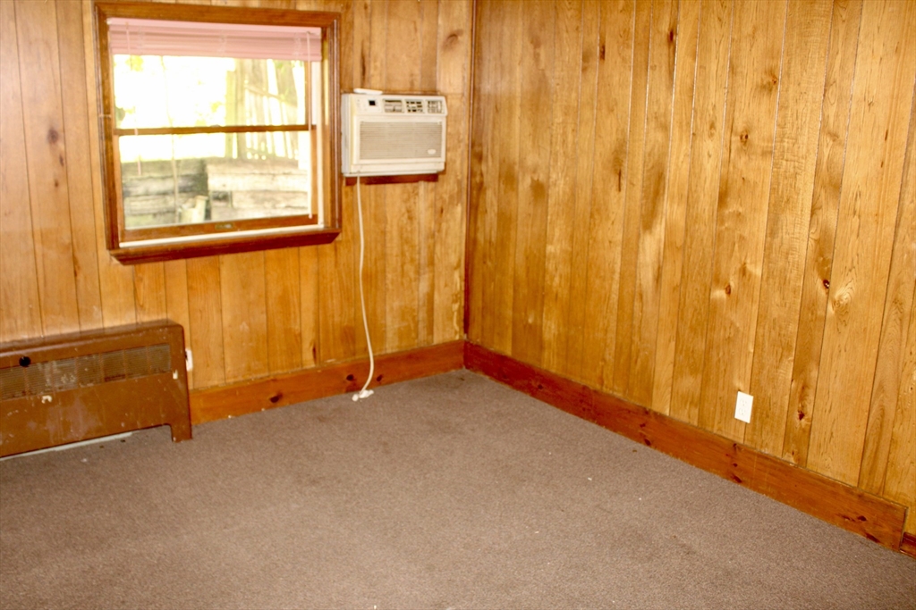 87 Bellevue Dr East Property Photo 13