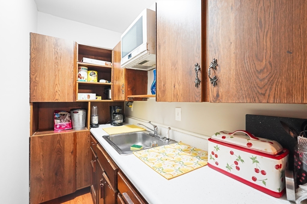 15 Robillard St Property Photo 18