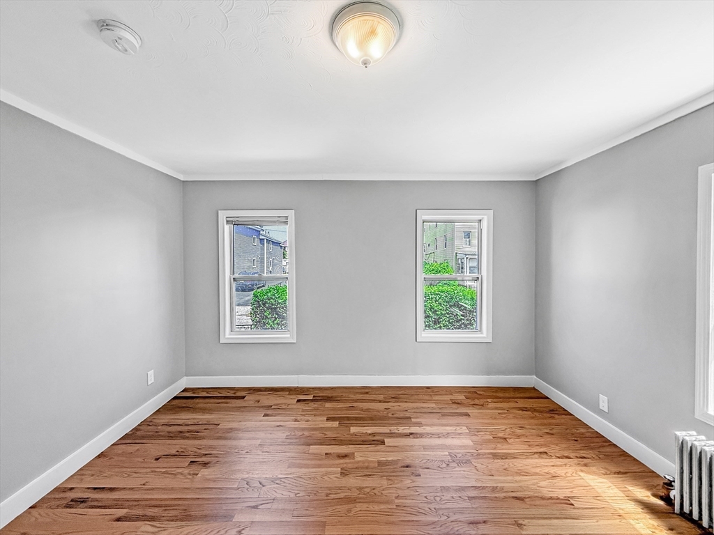 70 Cutler St Property Photo 8