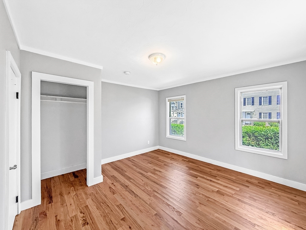70 Cutler St Property Photo 9