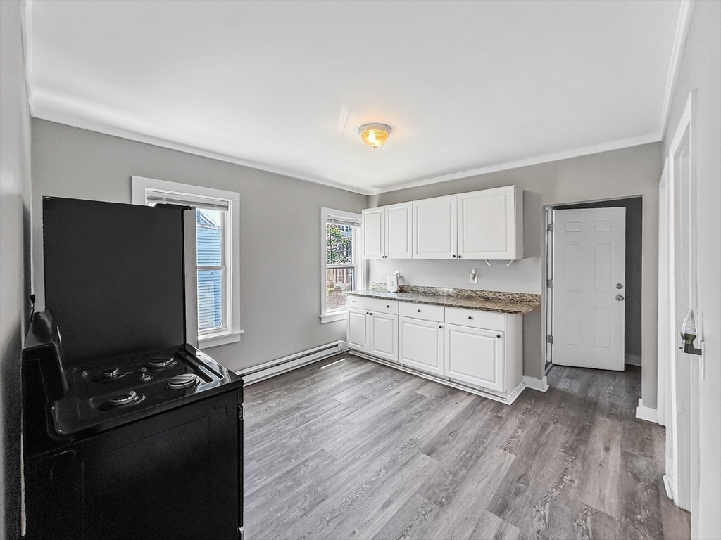 70 Cutler St Property Photo 28