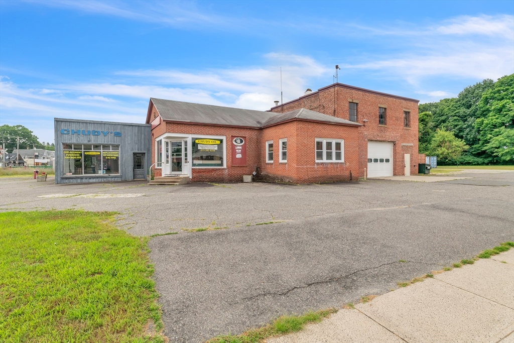 2019 Bridge St
