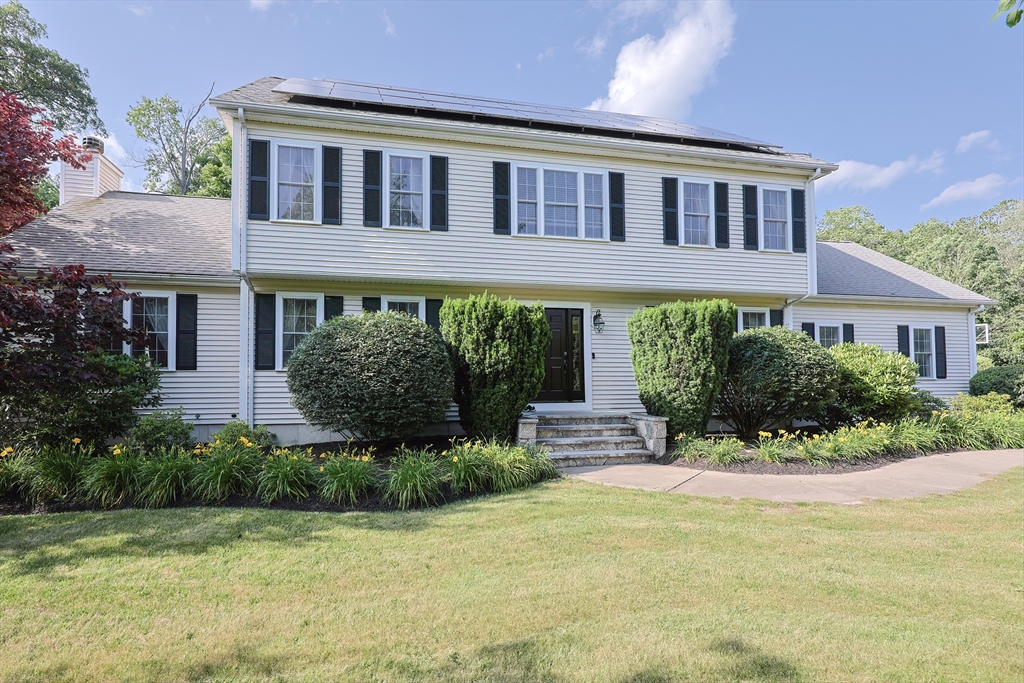 11 Heron Ln Property Photo 1