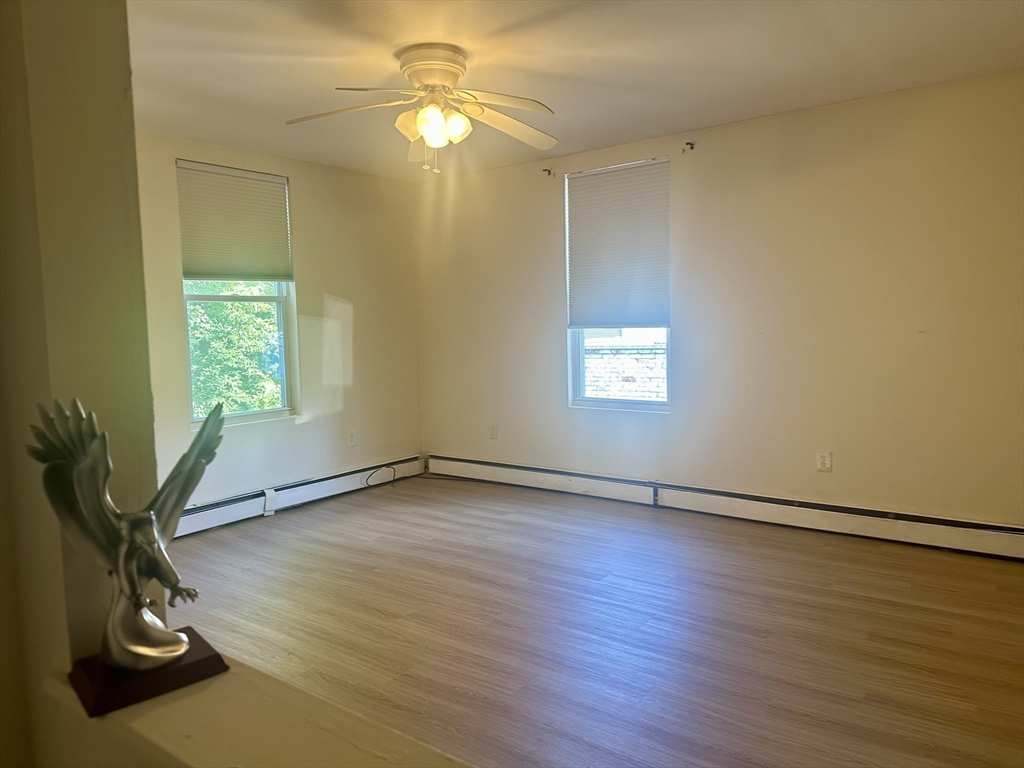 228 Lawrence Street Property Photo 12