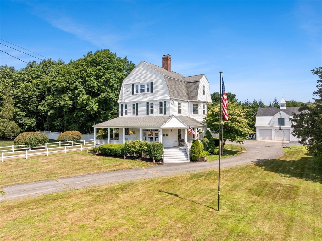 52 Oak Street Property Photo 1