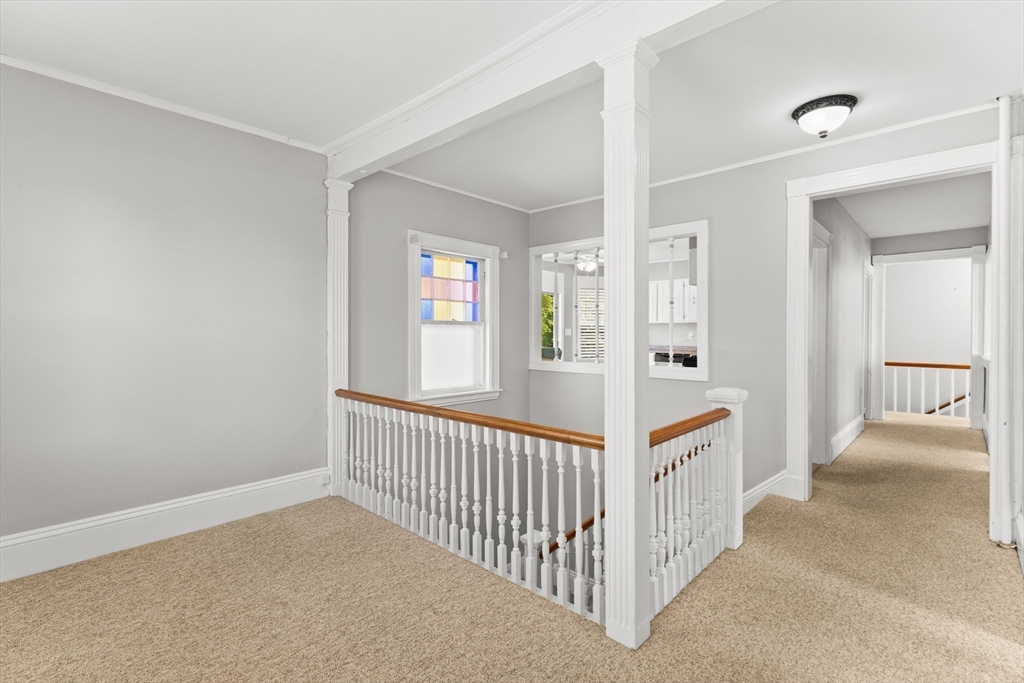 52 Oak Street Property Photo 13