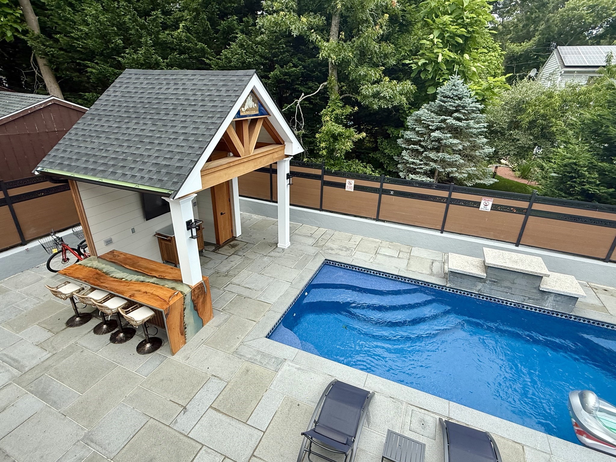 14 Bernard Circle Property Photo 25