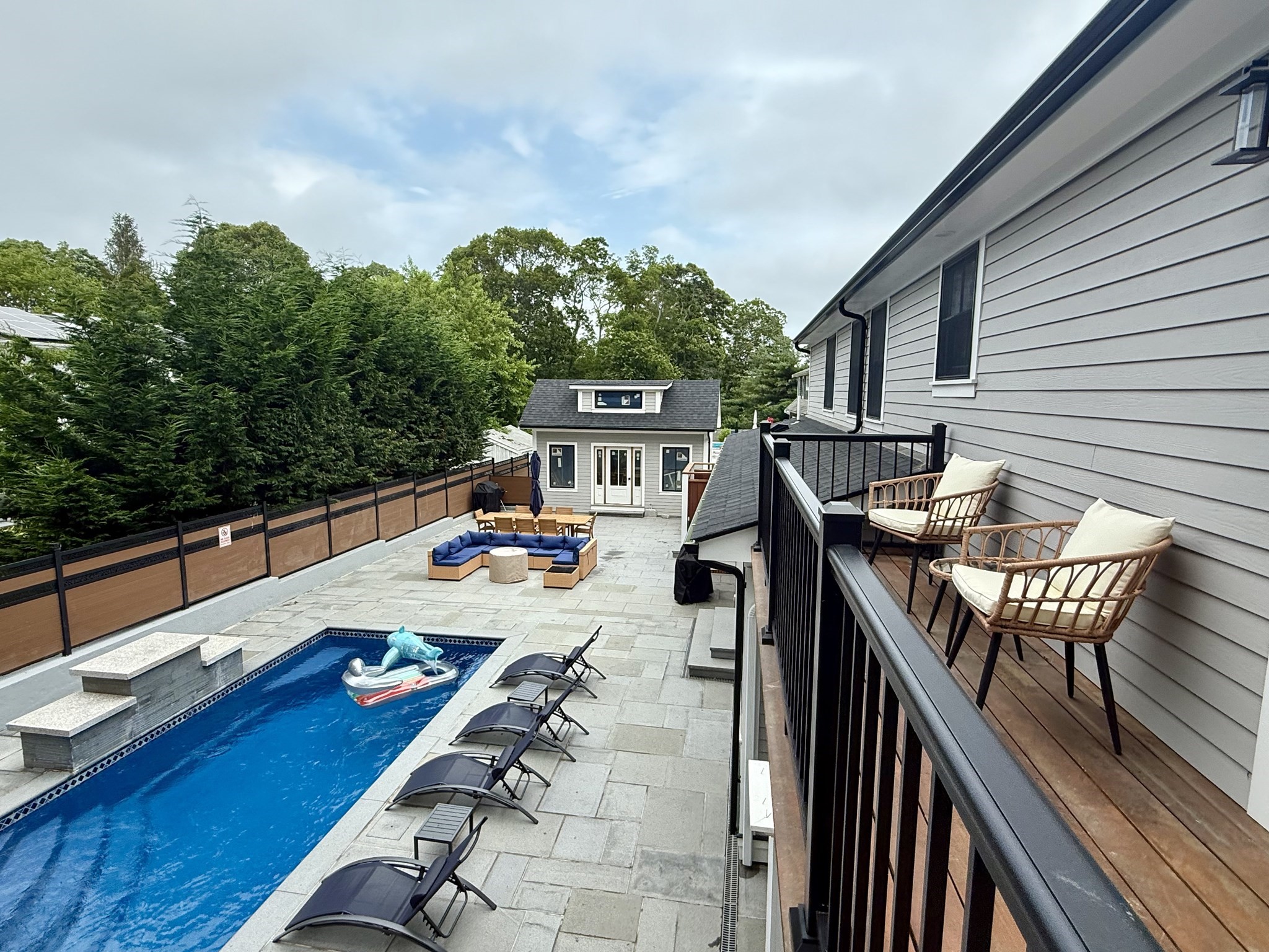 14 Bernard Circle Property Photo 26