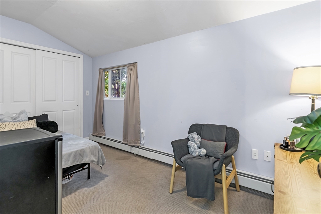 44 Grove St Property Photo 27