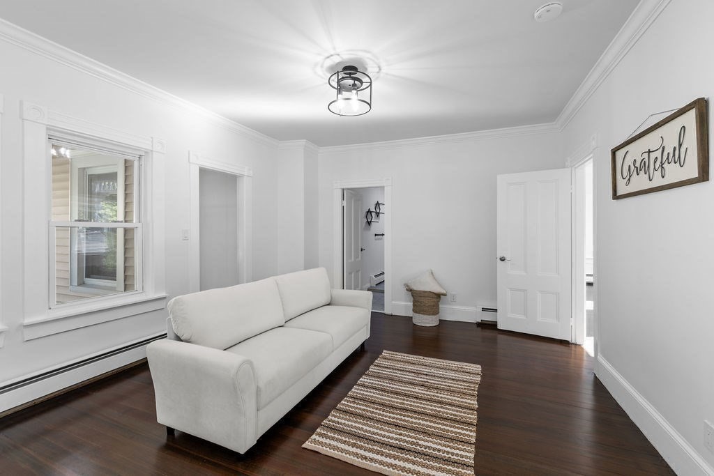 13 Arlington St Property Photo 12