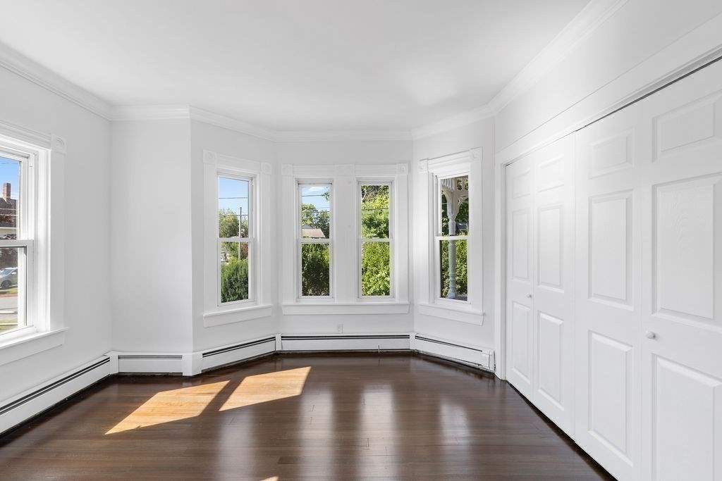 13 Arlington St Property Photo 31