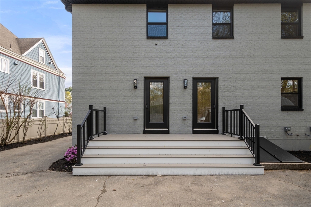 137-139 Crafts Street Property Photo 37