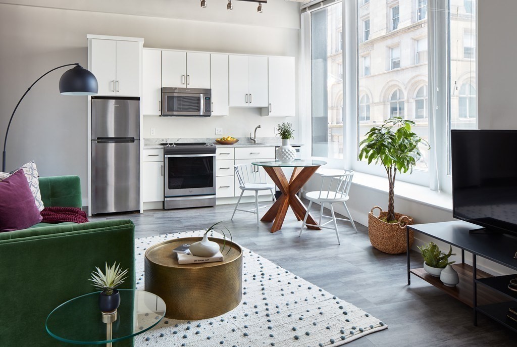630 Washington # 204 Property Photo 1