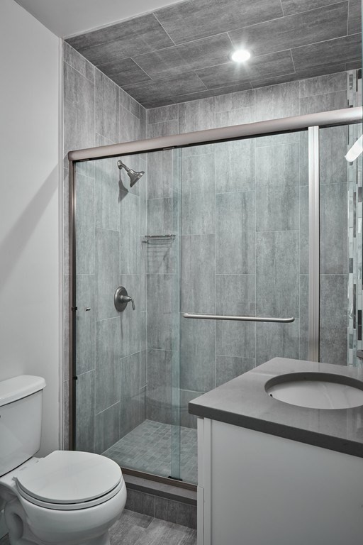 630 Washington # 204 Property Photo 8