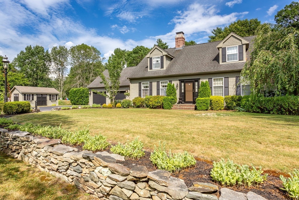 26 Meadowbrook Drive Property Photo 1
