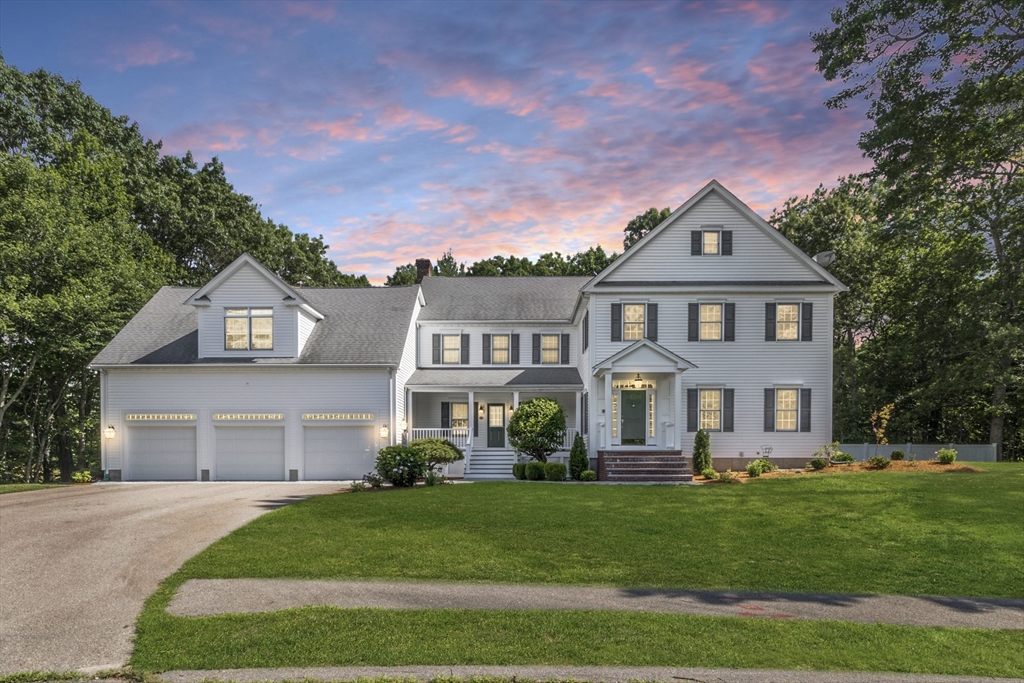 9 Tulip Way Property Photo 1