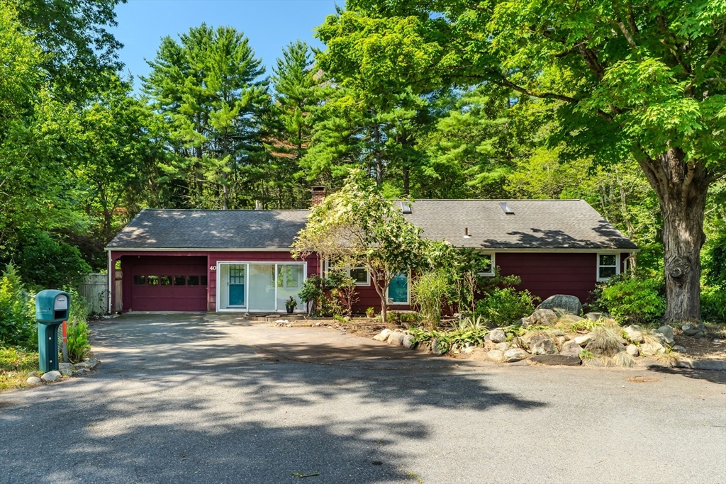 40 Alamo Ct Property Photo 1