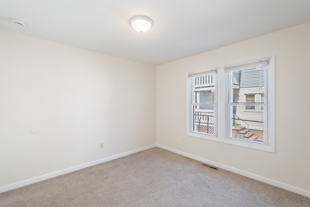 98-100 Cherrelyn St Property Photo 13