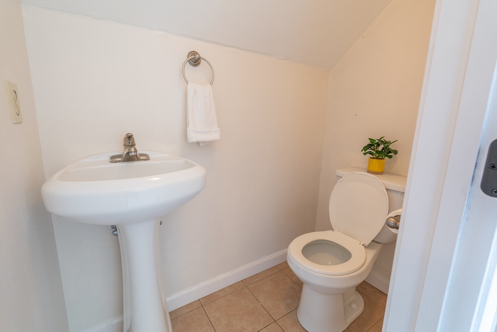 98-100 Cherrelyn St Property Photo 37