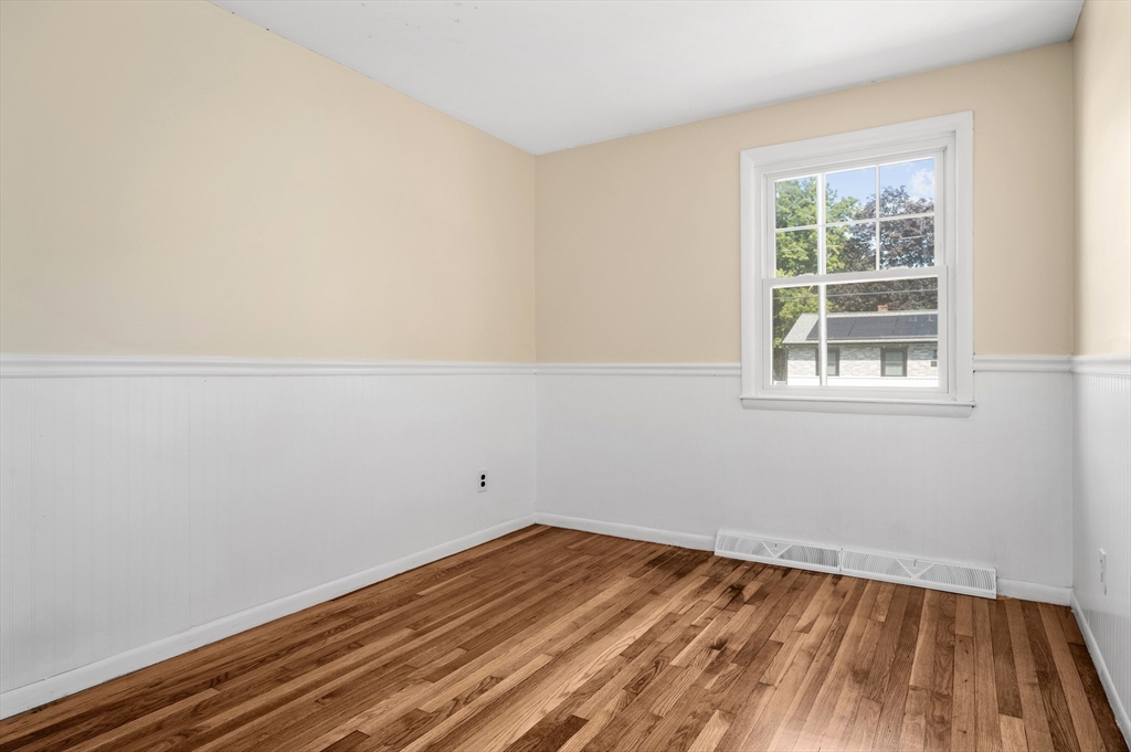 60 Packard St. Property Photo 17