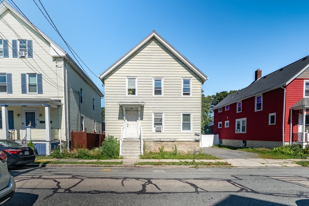 84 Florence St Property Photo 1
