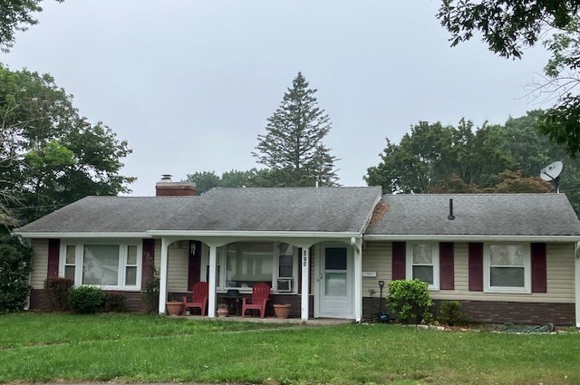 590 East Ashland Street Property Photo 1