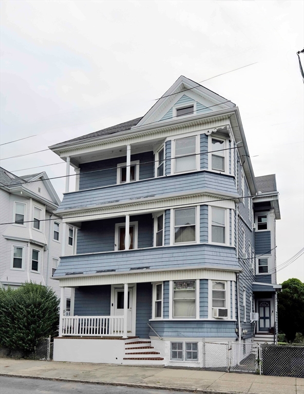 24 Briggs St