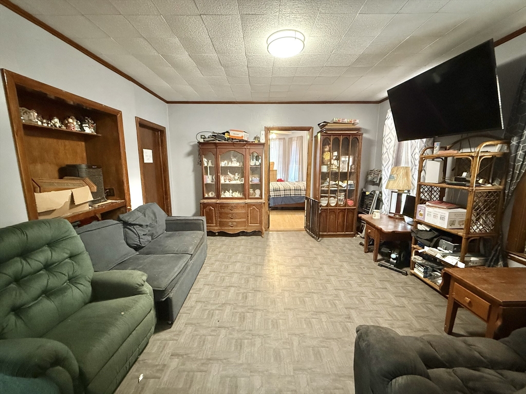 85 Hope St Property Photo 6