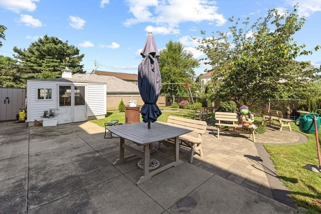 141 Butler St Property Photo 27