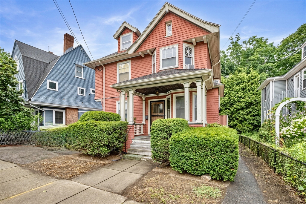 8 Hollis Street Property Photo 2