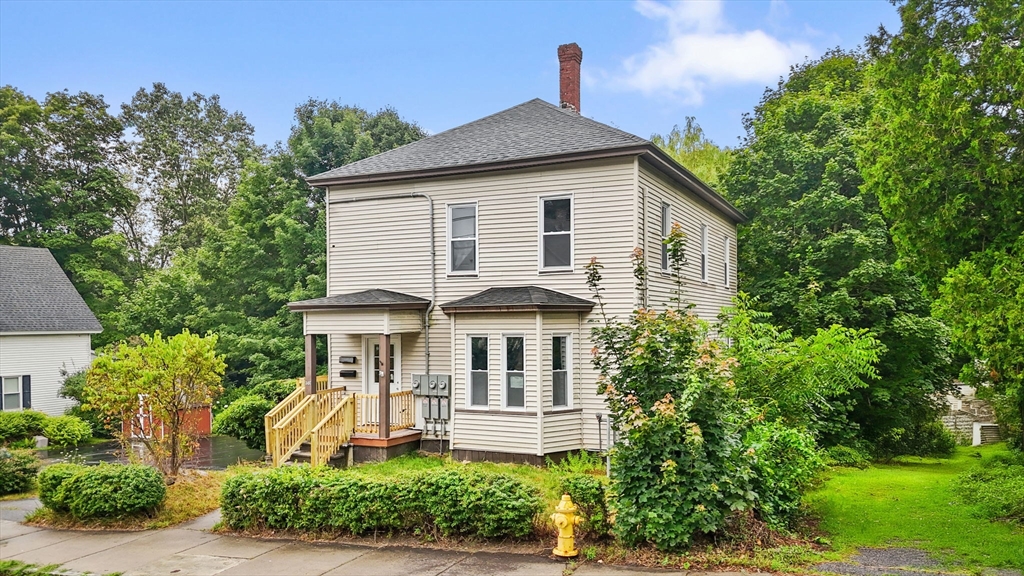 307 Pine St Property Photo 1