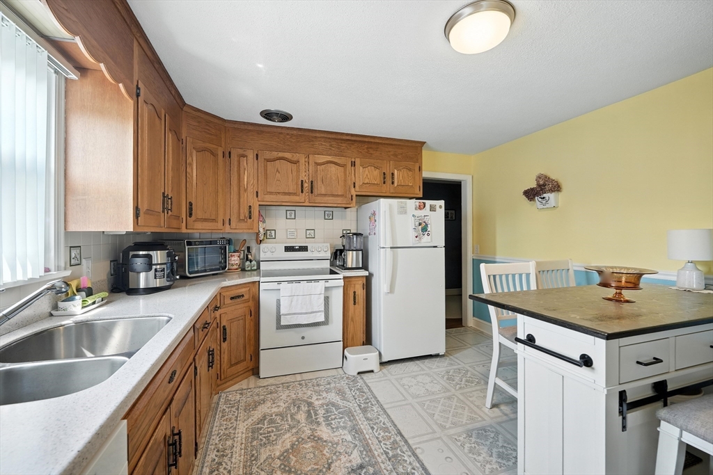103 Bonneville Ave Property Photo 16