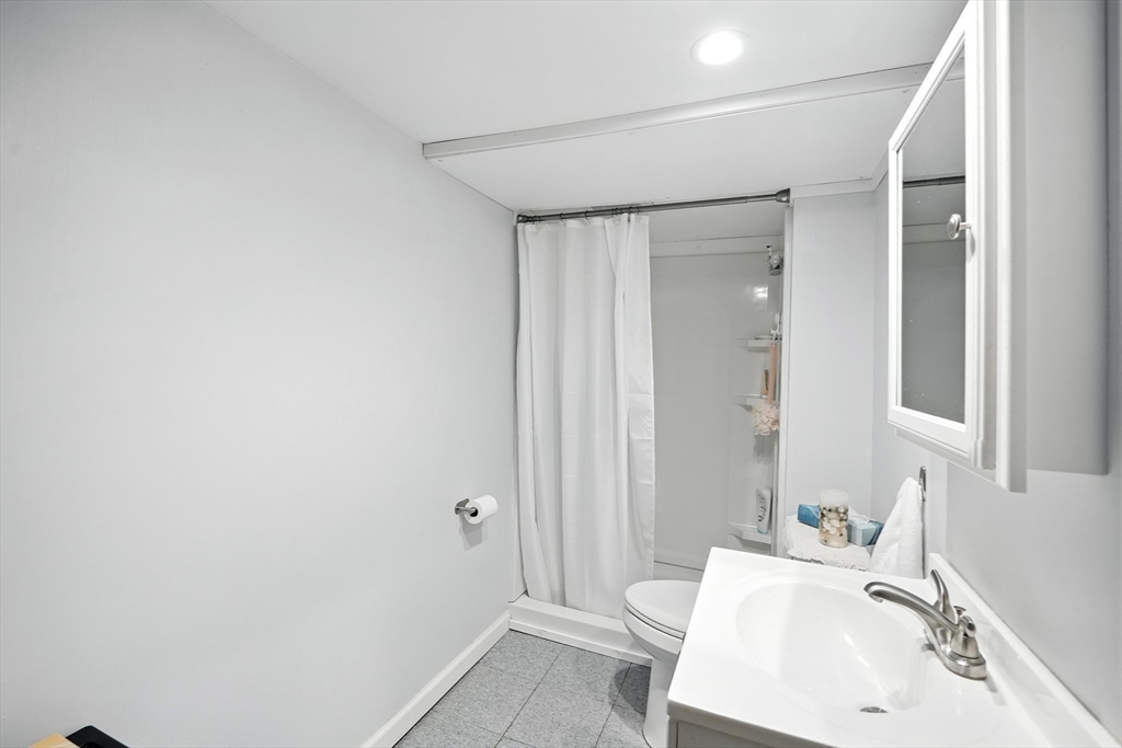 103 Bonneville Ave Property Photo 18