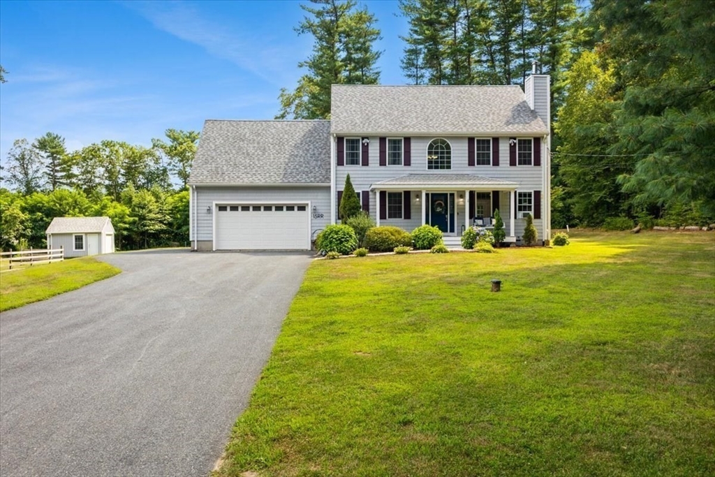 15-rr Algerine St Property Photo 1