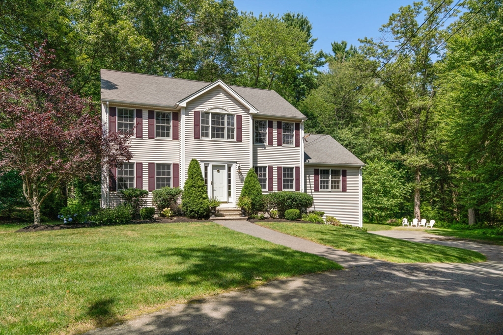 242 Farm Street Property Photo 1