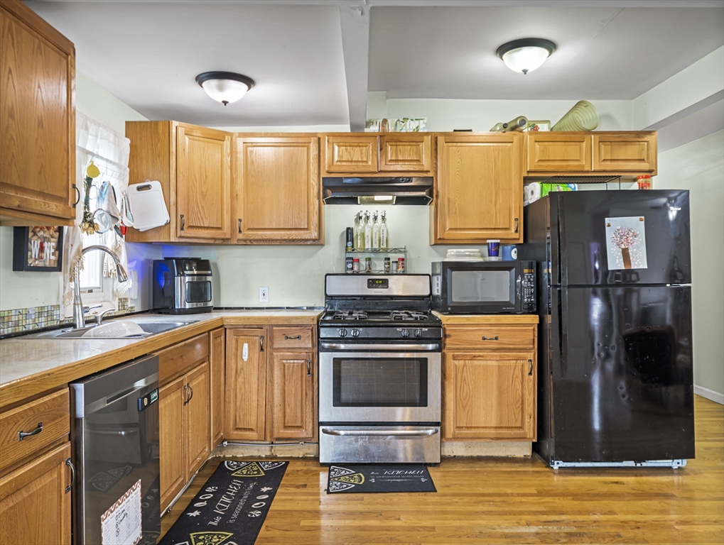 19 Chrome Street Property Photo 26