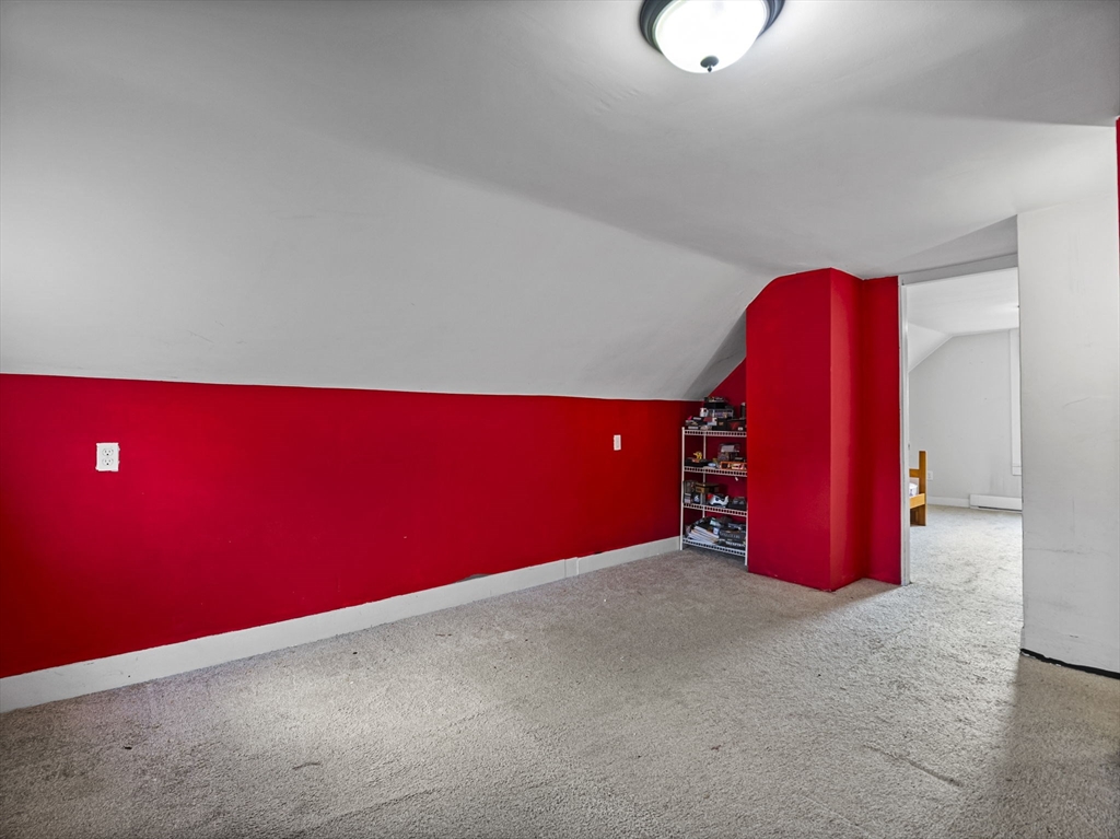 19 Chrome Street Property Photo 33