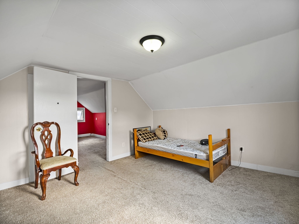 19 Chrome Street Property Photo 34
