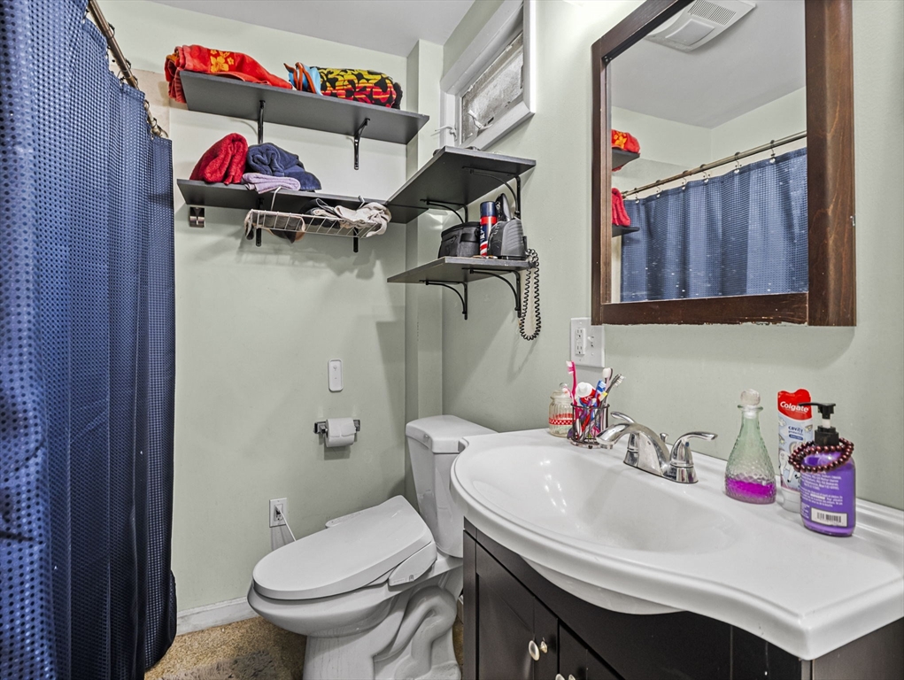 19 Chrome Street Property Photo 35