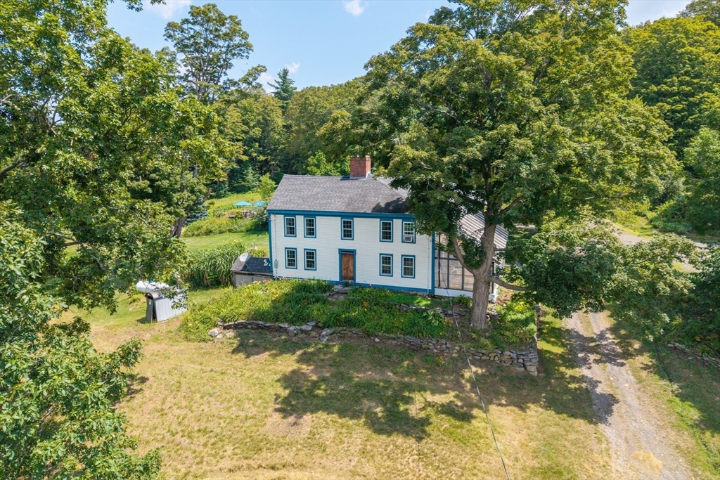 85 Dacey Rd