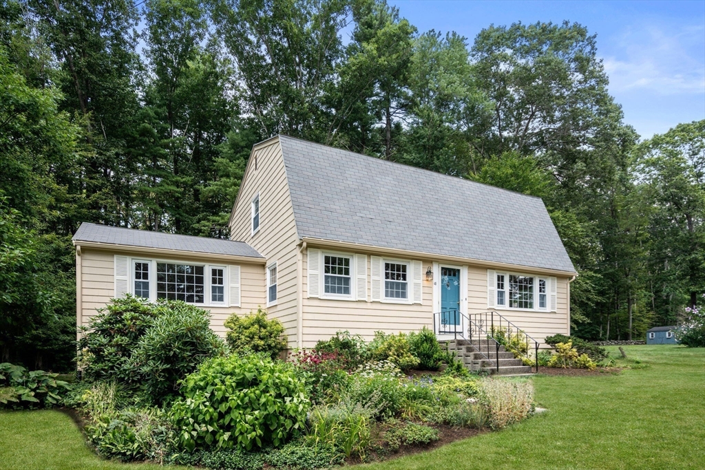 18 Evergreen Way Property Photo 1